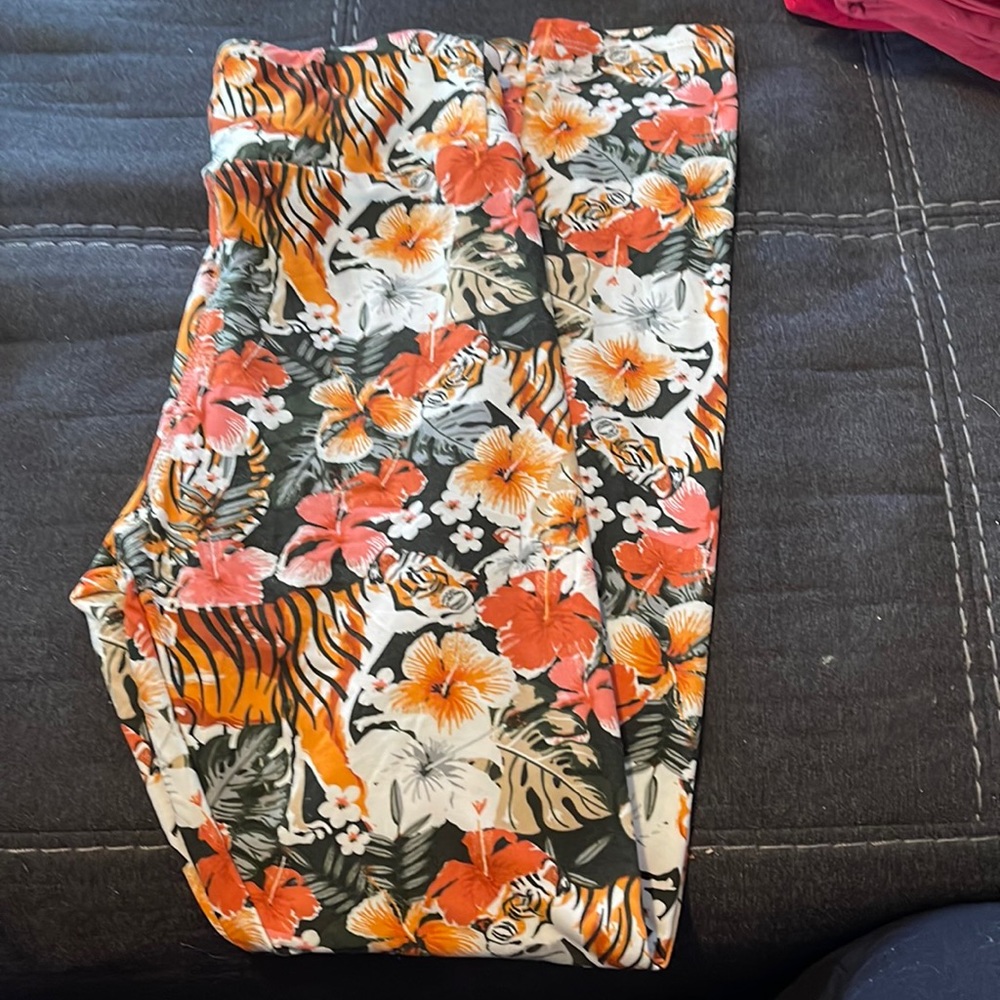Lularoe leggings